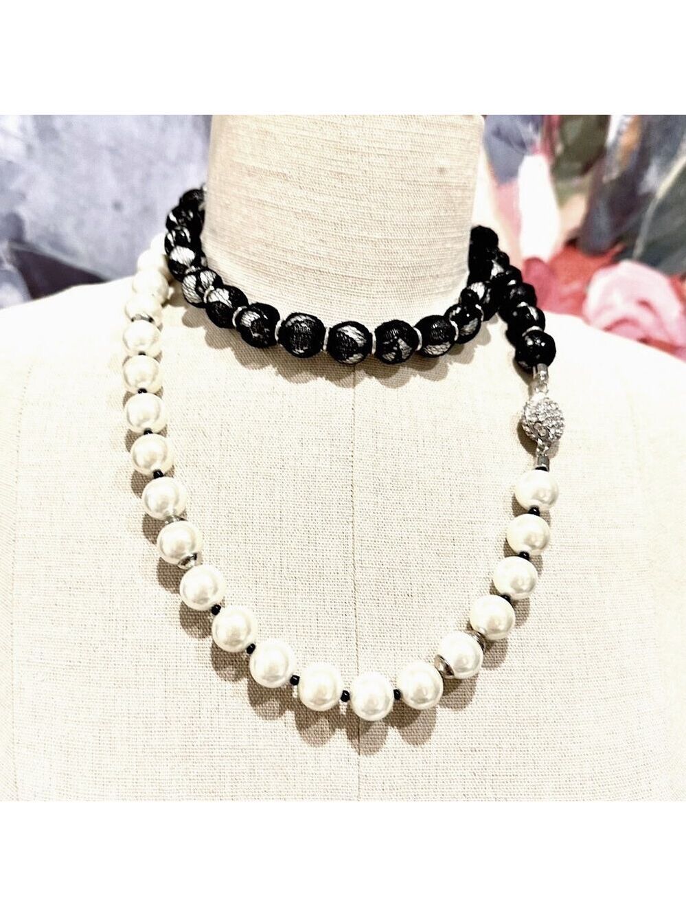 WHBM **2 necklaces in 1** Long Black Lace Wrapped Pearl Necklace - Picture 9 of 16